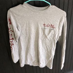 Long sleeve salt life shirt.